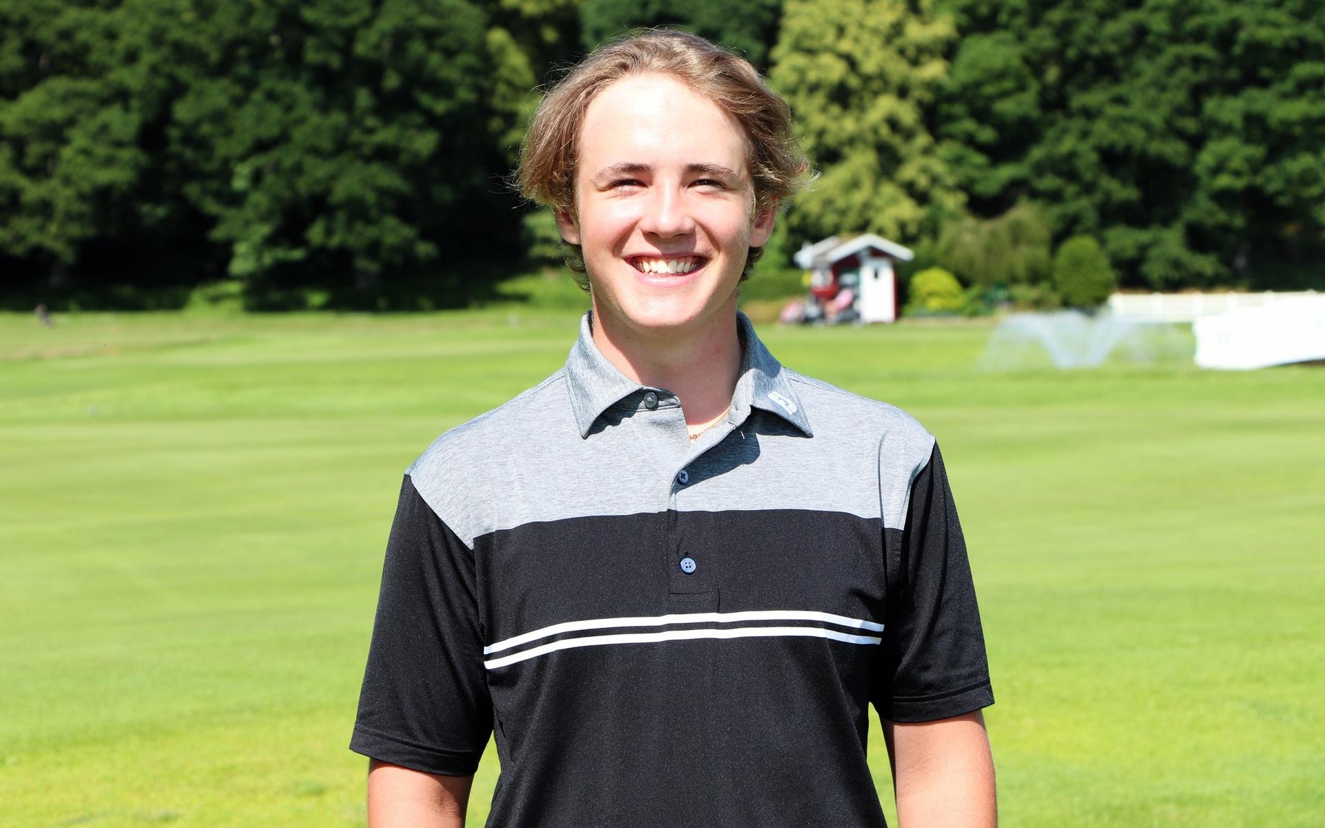 Alfons Bondesson spelar på Kungsbacka golfklubb.