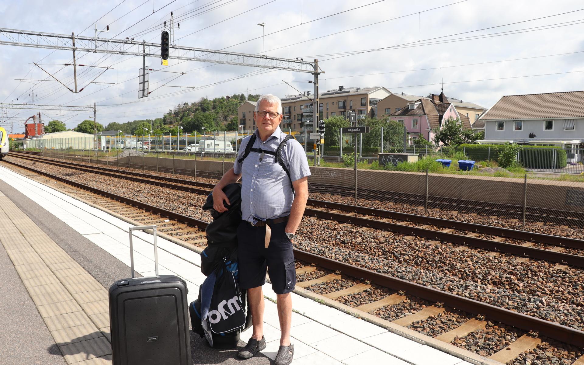 Tommys tåg till Alvesta blev inställt. 