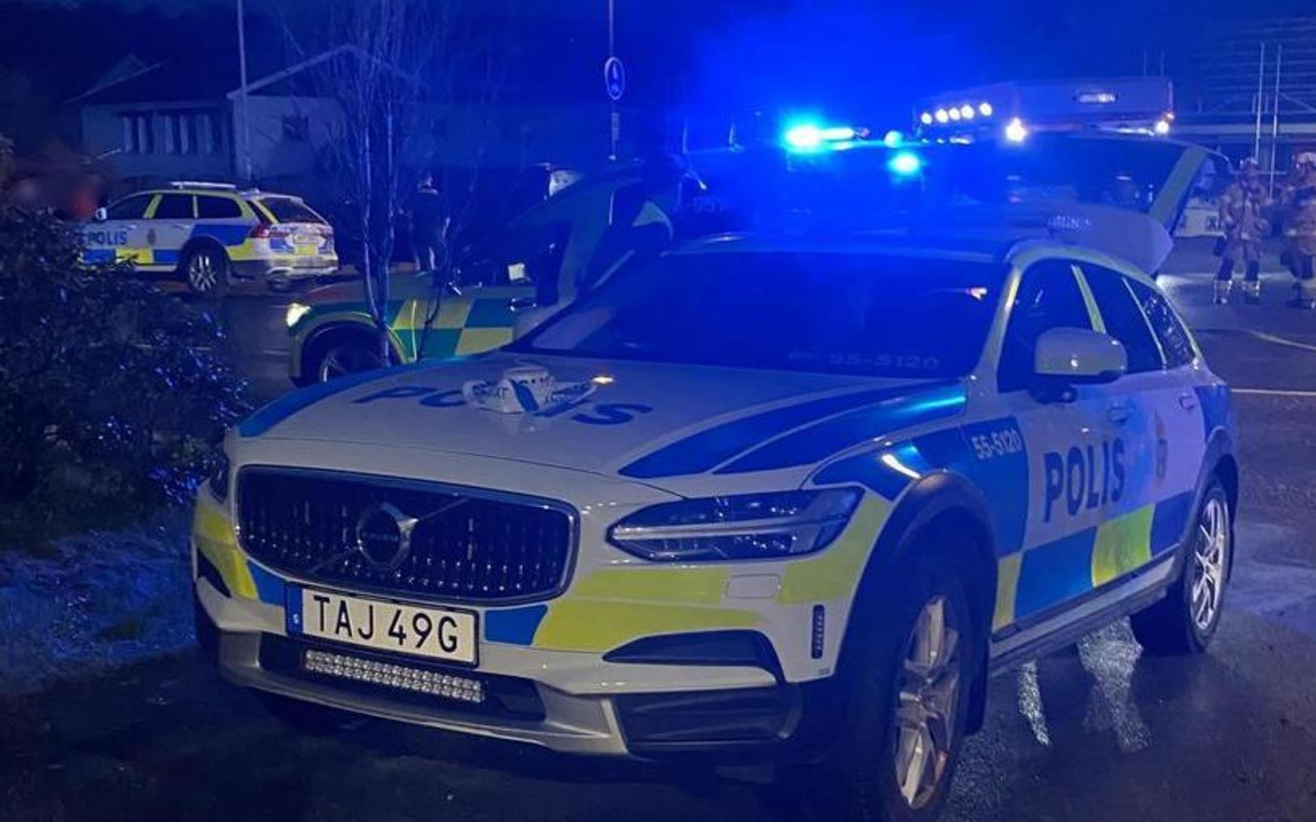 Klockan var 03.45 den 10 maj när mannen knivhöggs. 25 minuter senare hade polisen gripit en kvinna.