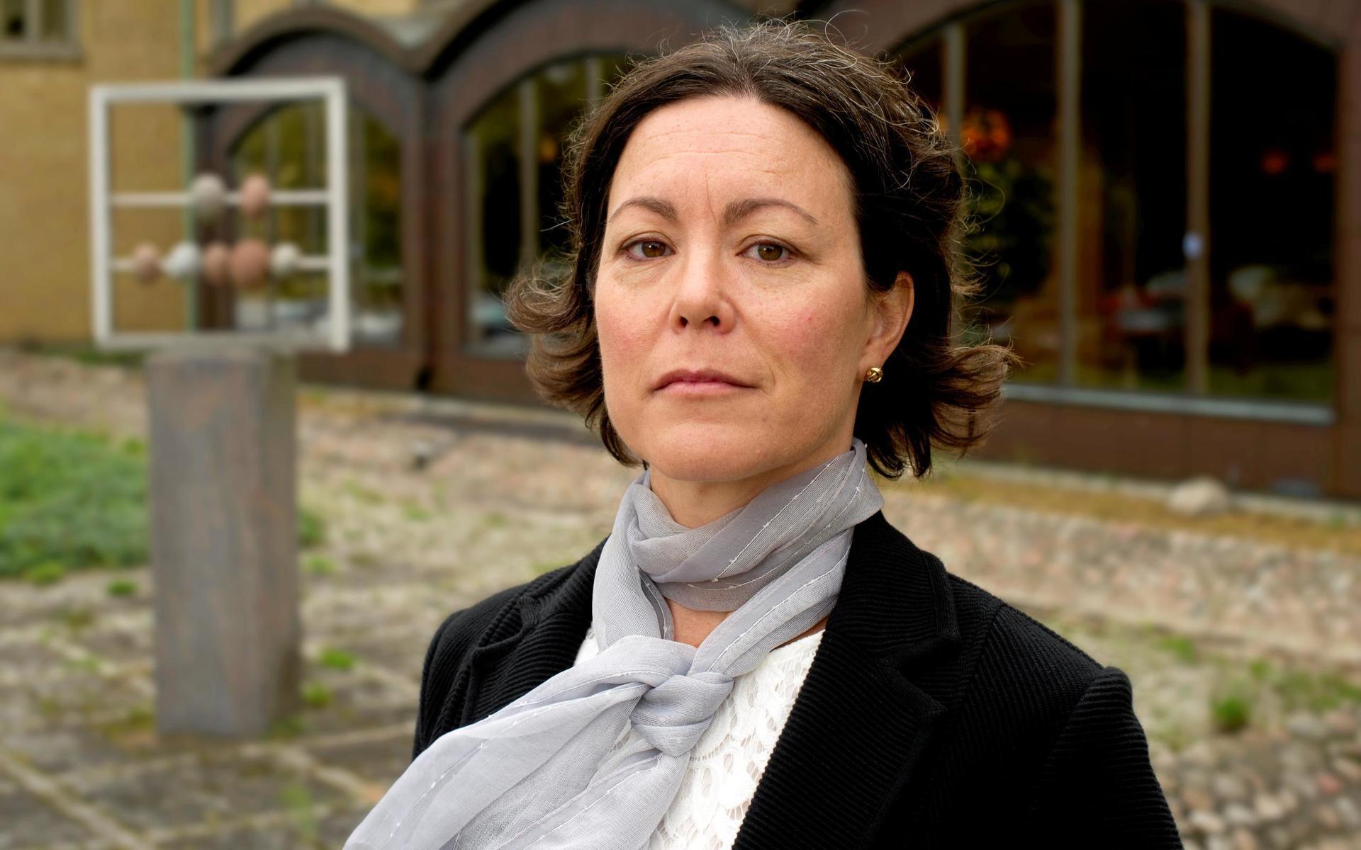 Maria Ryberg Mo, smittskyddsläkare Region Halland förklarar varför de slutar med antikroppstester från och med första april. 